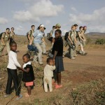 01CAMINATA DE NAAMACHA A UN POBLADO EN LA FRONTERA DE SWAZILANDIA (5)
