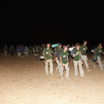 Marcha nocturna hacia el campamento en Immaouine